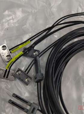 议价FU-41TZ基恩士光纤4个，有2个没标签，适用