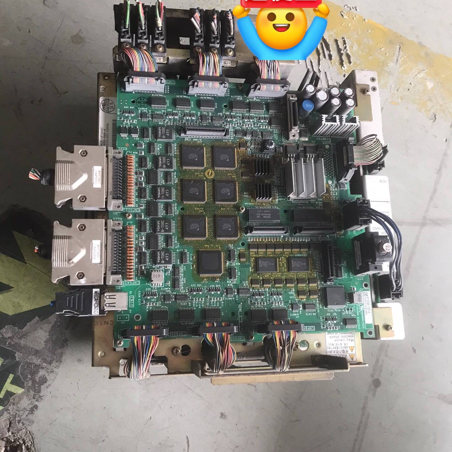 议价安川UP6机器人控制器CACR-UP6AAC 实物拍适用