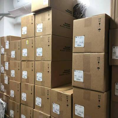 议价25BD010N114 变频器 质保一年适用