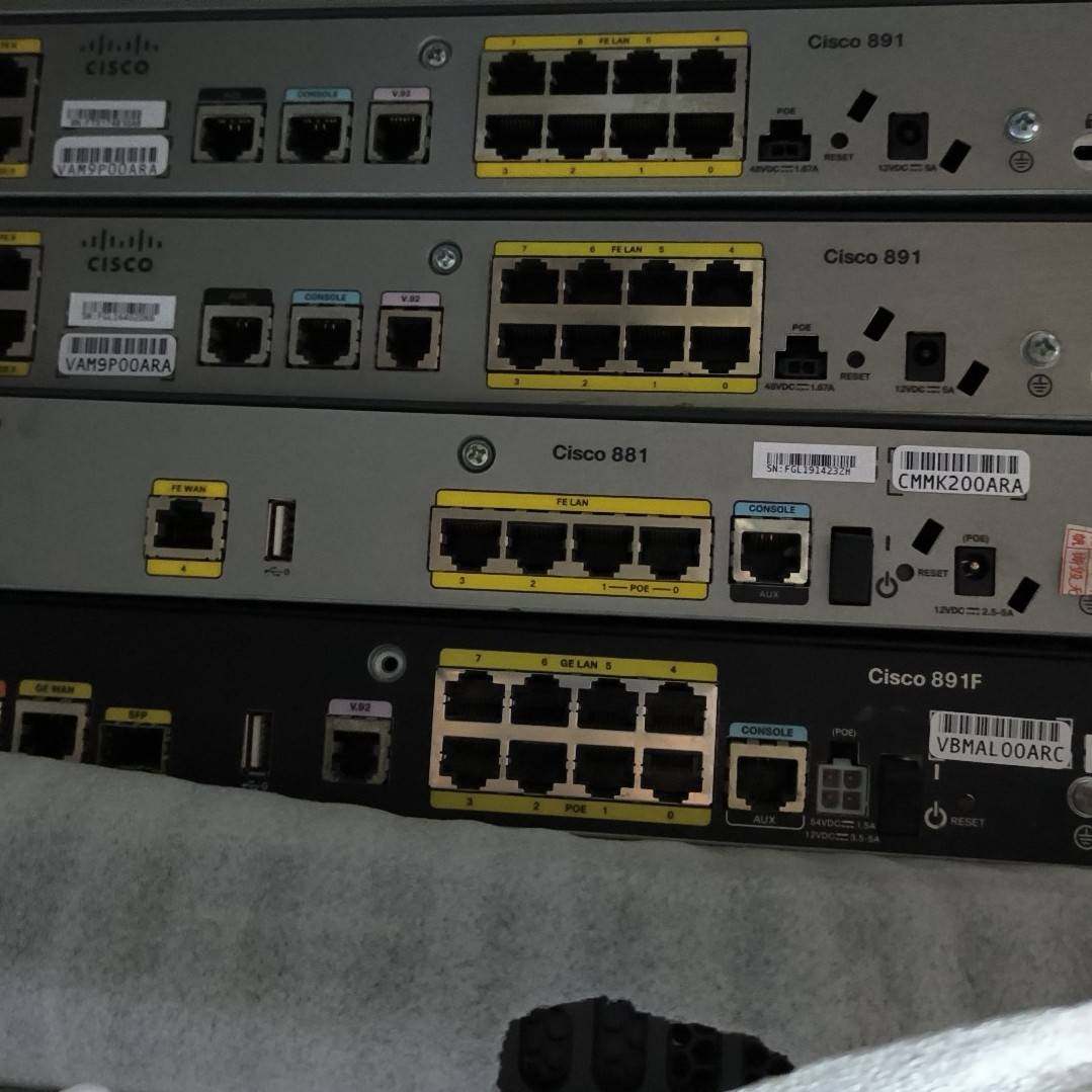议价Cisco 思科 C881-K9  企业路由器  感兴趣适用
