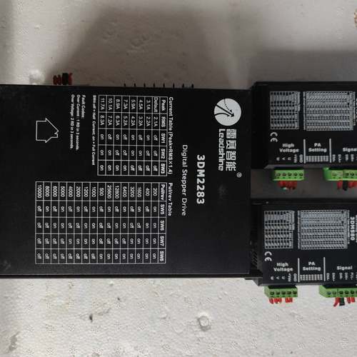 议价交流步进驱动器，型号3DM2283一个3ND22适用