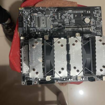 议价精粤X79-D4双路，带两颗E5-2696V3CPU两颗适用