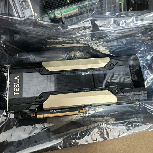 议价英伟达TESLA 原版 v100 PCIE 32G显卡适用