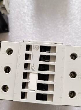 议价接触器，有2只CL09E300M，24vDC，C664一适用