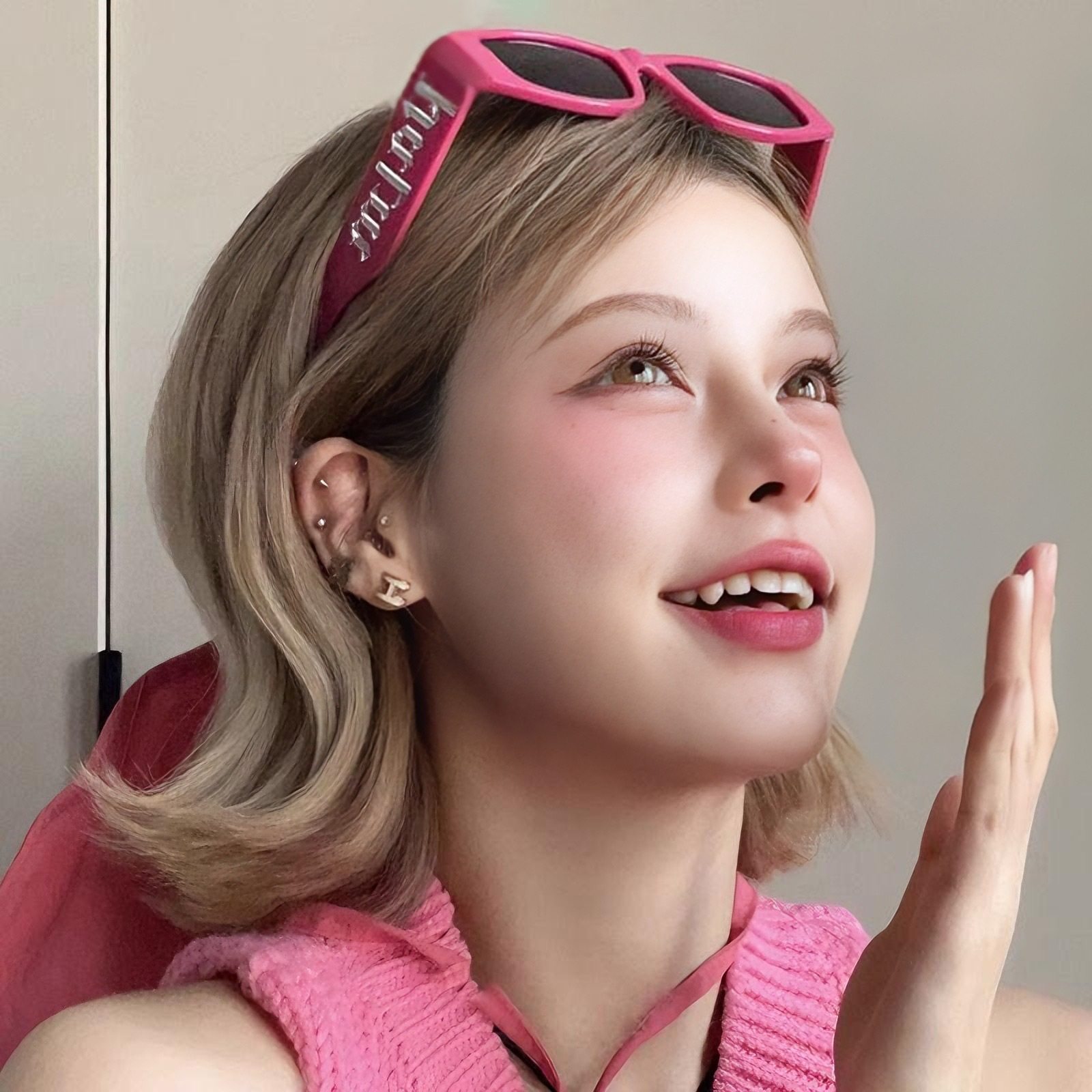 千禧风辣妹y2k粉色墨镜女ins网红偏光眼镜潮太阳镜男款方圆脸搞怪