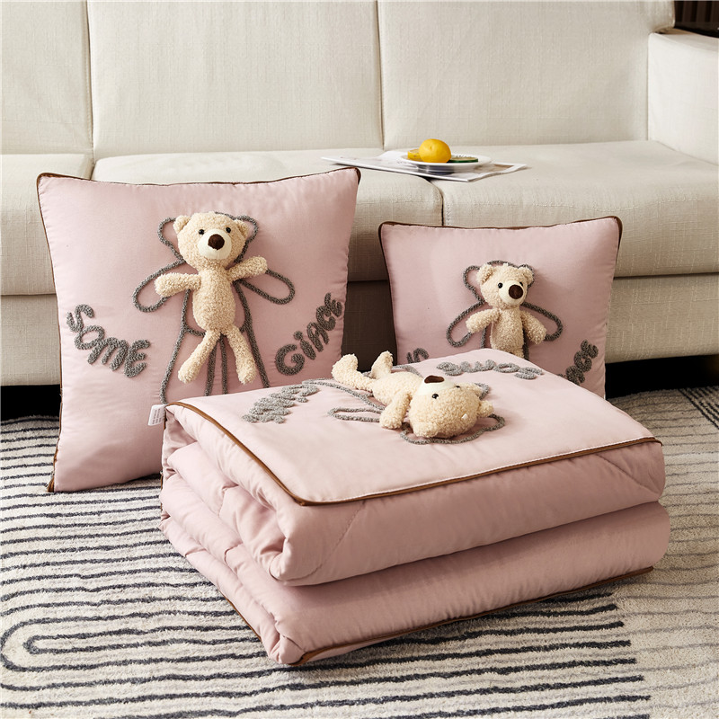 夏季抱枕被子两用汽车载车内办公室午睡毯子二合一靠枕头四季通用