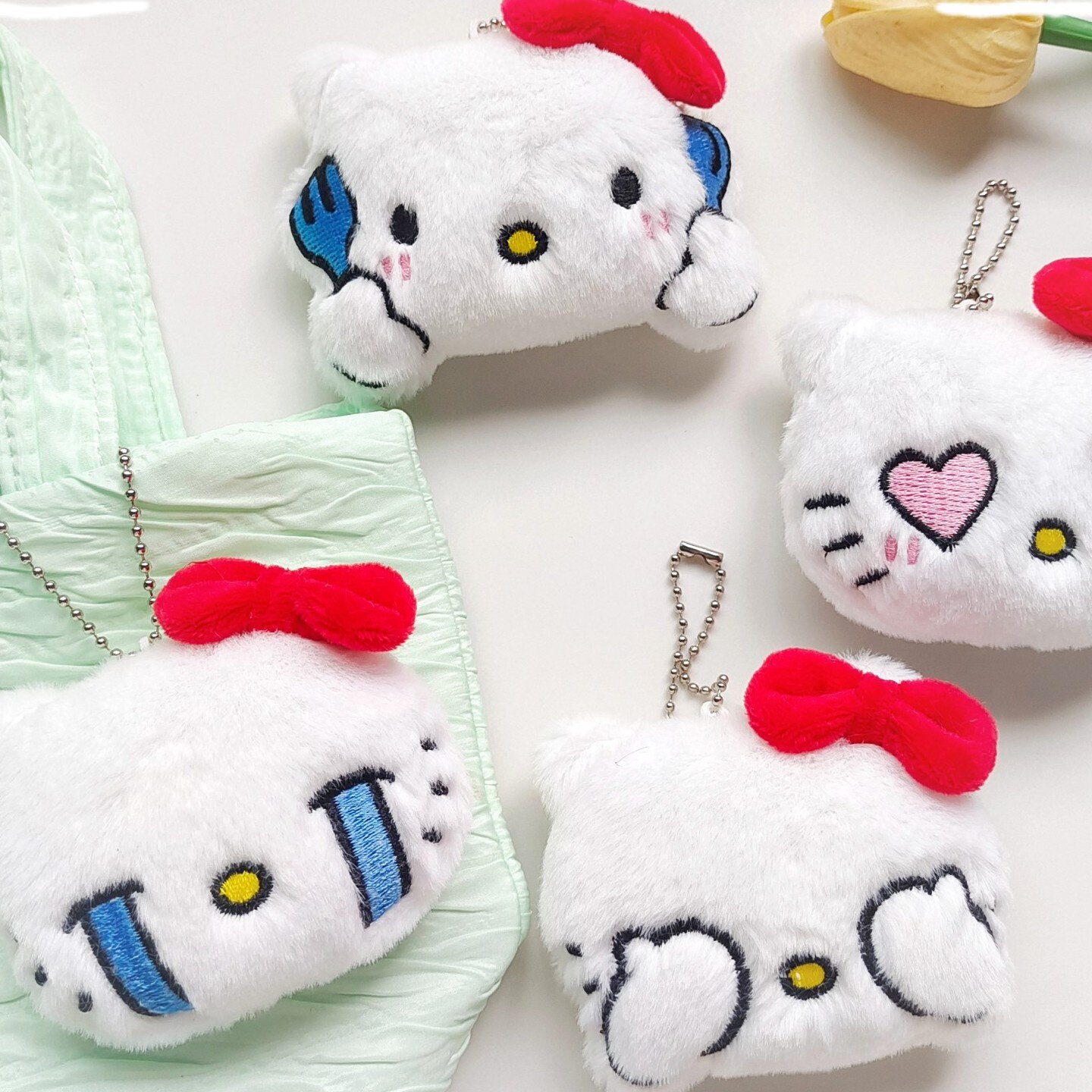 卡通吱吱叫kitty猫咪毛绒公仔挂件可爱干饭猫哭泣猫表情玩偶挂饰