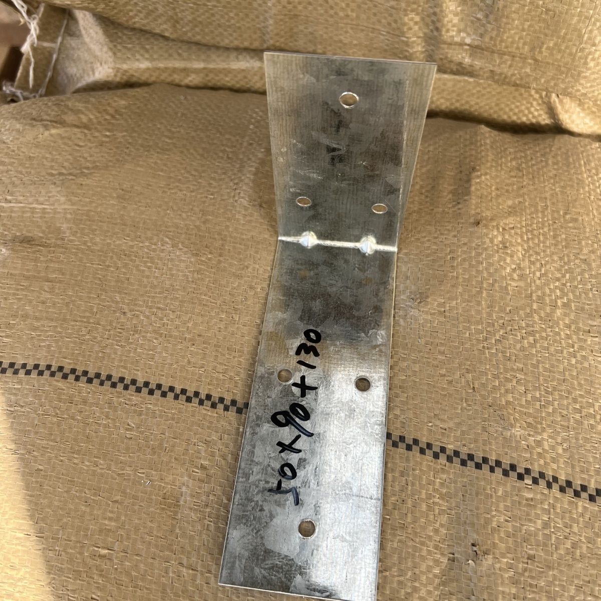 加气砖拉结筋L型拉片砌墙固定角码拉片加气砖连接片墙体连接件