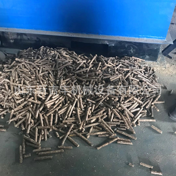 平模木屑燃烧颗粒机锯末草粉压粒机生物质燃烧颗粒机