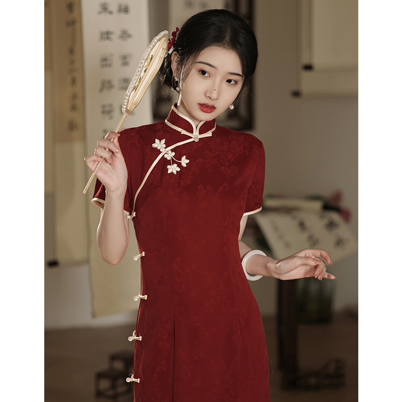 改良旗袍敬酒服新中式新娘结婚年轻款红色订婚礼服女连衣裙高级感
