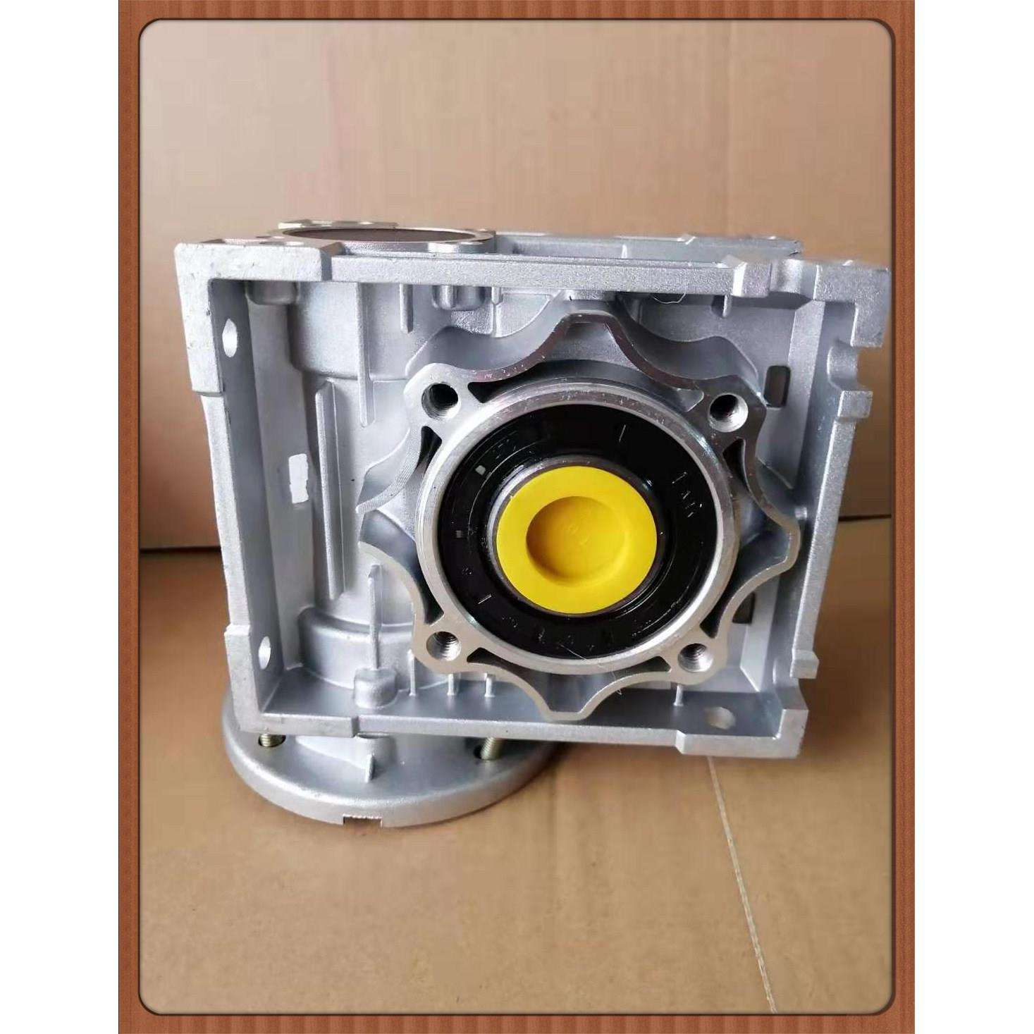 涡轮蜗杆减速机 RV50 速比100 法兰105 输入孔14 输出孔25 71B14