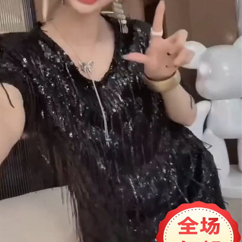女神范V领流苏亮片短袖连衣裙女夏季款设计感宽松遮肉显瘦T恤裙女