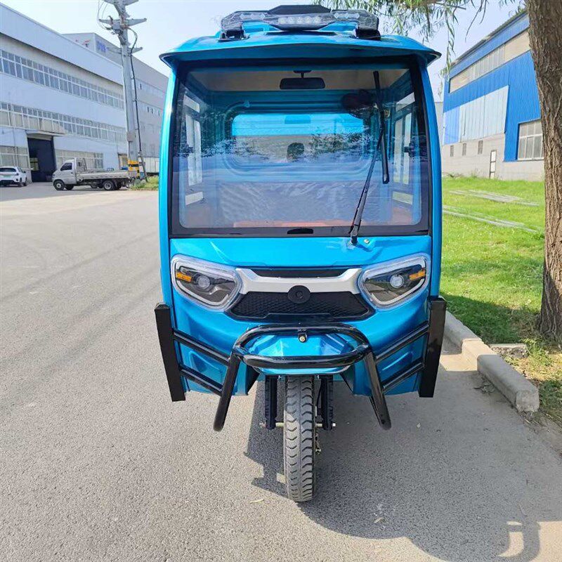 半封闭电动三轮车爬坡货车拉货带棚载重王大功率农用家用三轮货运 - 封面