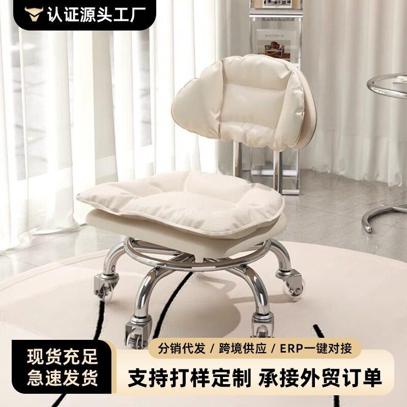 设计师矮凳超静音万向轮小凳子家用滑轮旋转板凳客厅耐用换鞋矮凳图片