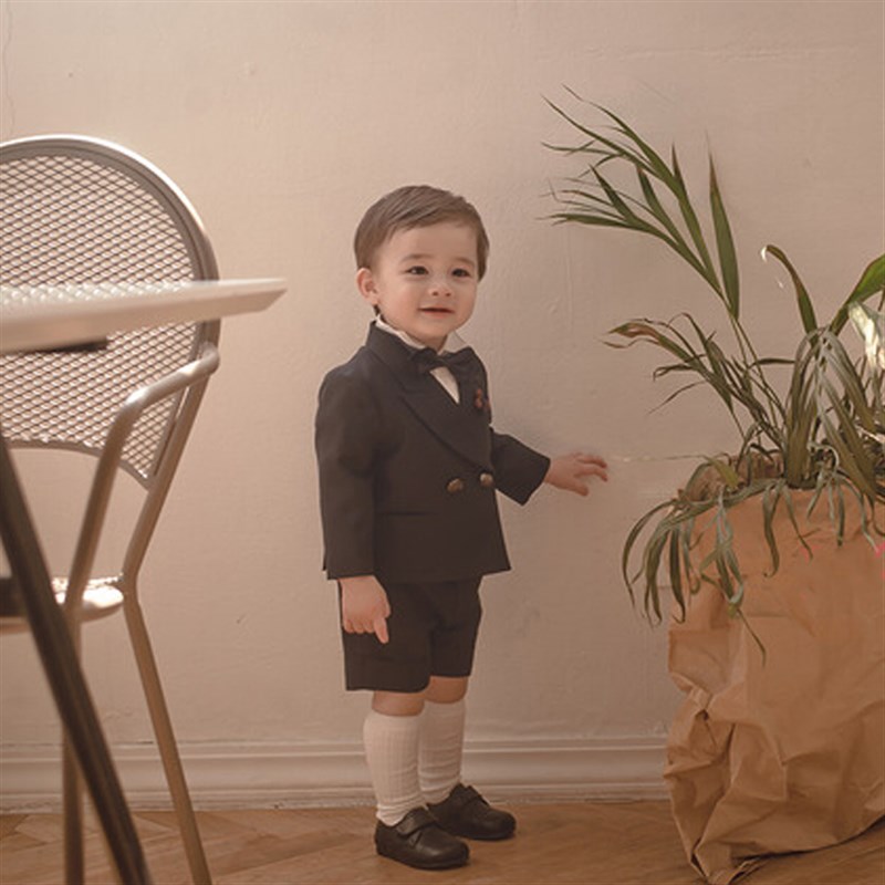 男宝宝周岁宴礼服英伦风花童婚礼小男孩生日儿童西装套装男童黑色