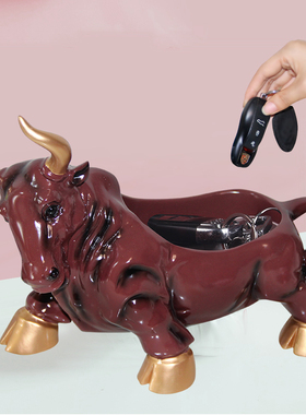 入户门口鞋柜上放钥匙收纳盒创意轻奢玄关办公室牛摆件招财装饰品