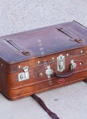 老上海旧皮箱老皮箱复古摄影道具箱子民国怀旧老物件老式手提箱