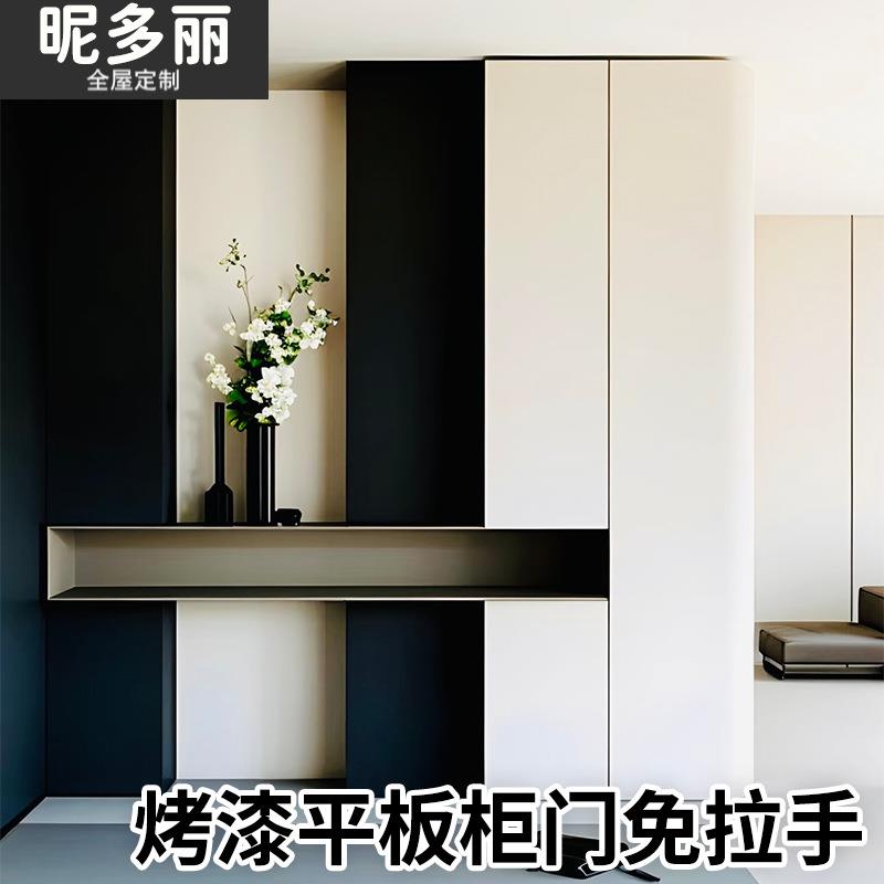 杭州全屋定制烤漆一门到顶衣柜免拉手烤漆衣柜黑色高级衣帽间
