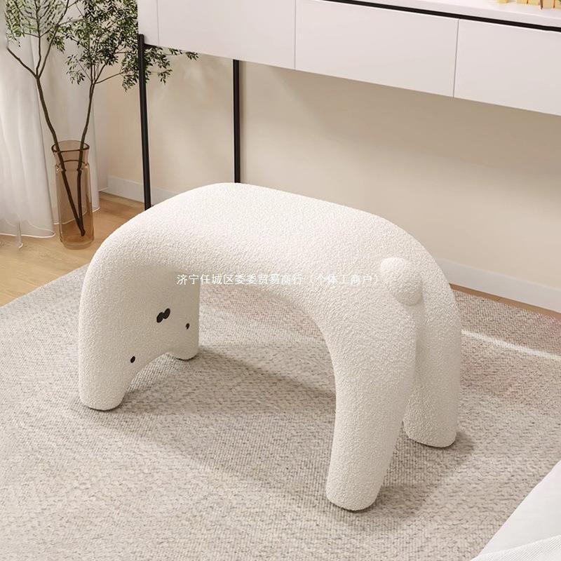 奶油风化妆凳子轻奢感女生主卧室梳妆台地毯梳妆凳