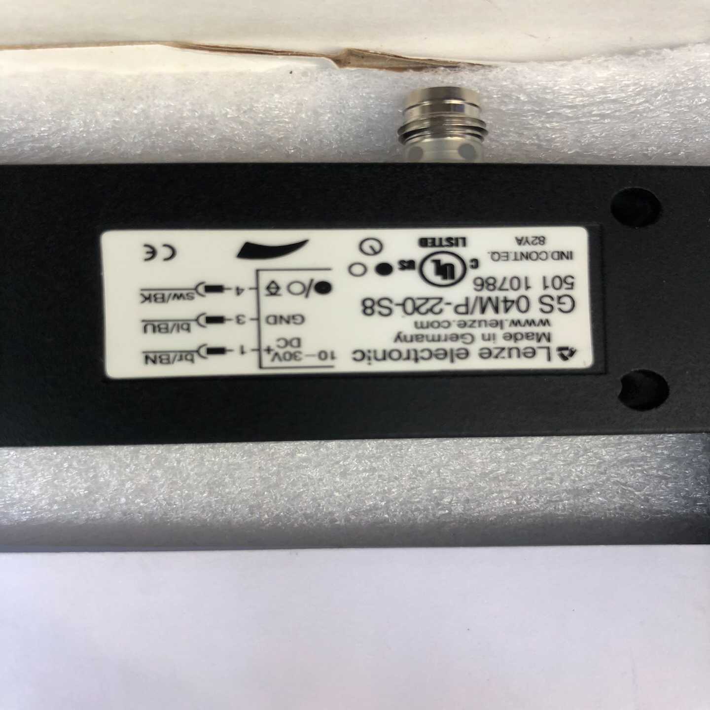 议价产品GS04M/P-220-S8 全新原装。