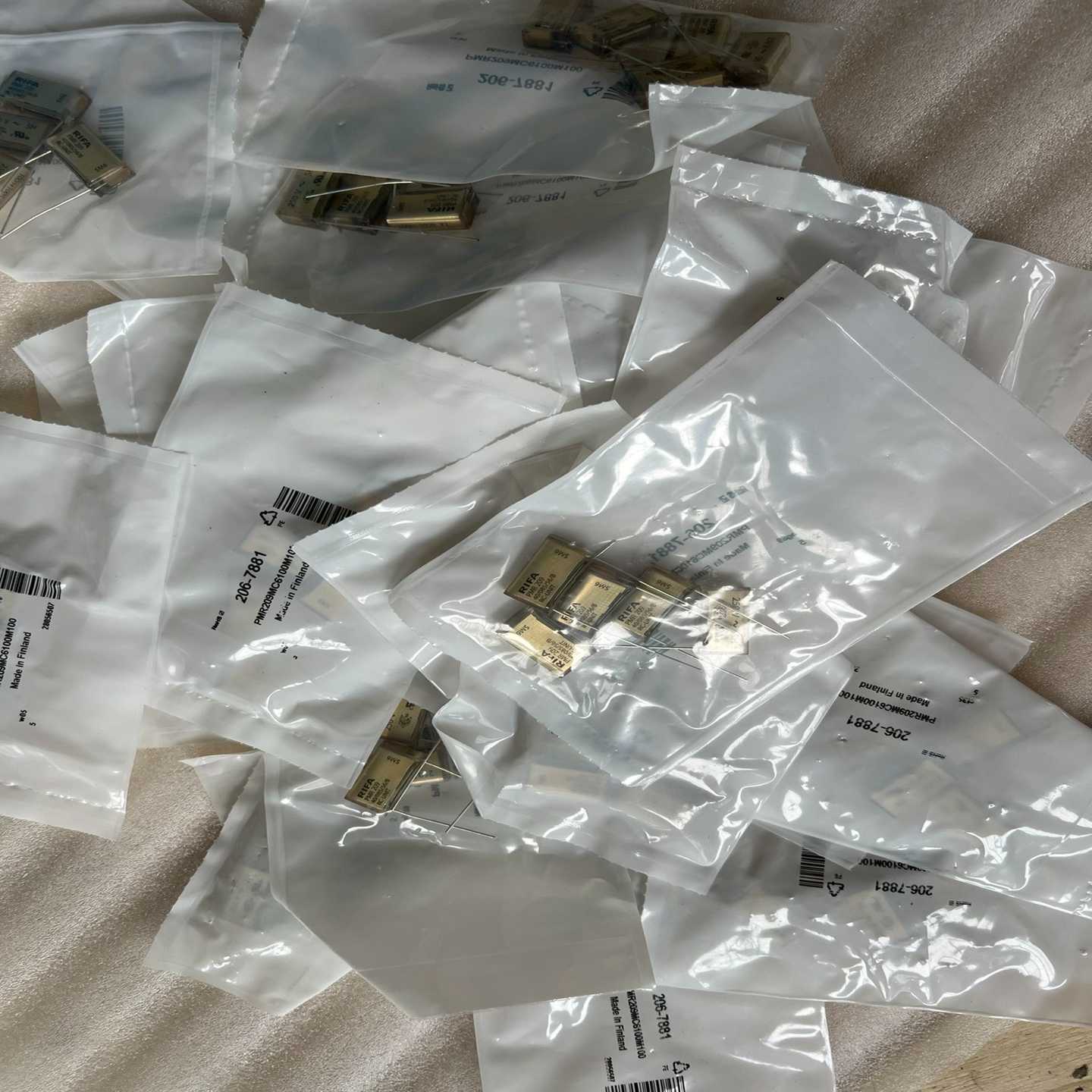 芬兰RIFA电容PRM209,一包5个，量大，欢迎打包【鑫鑫商铺】