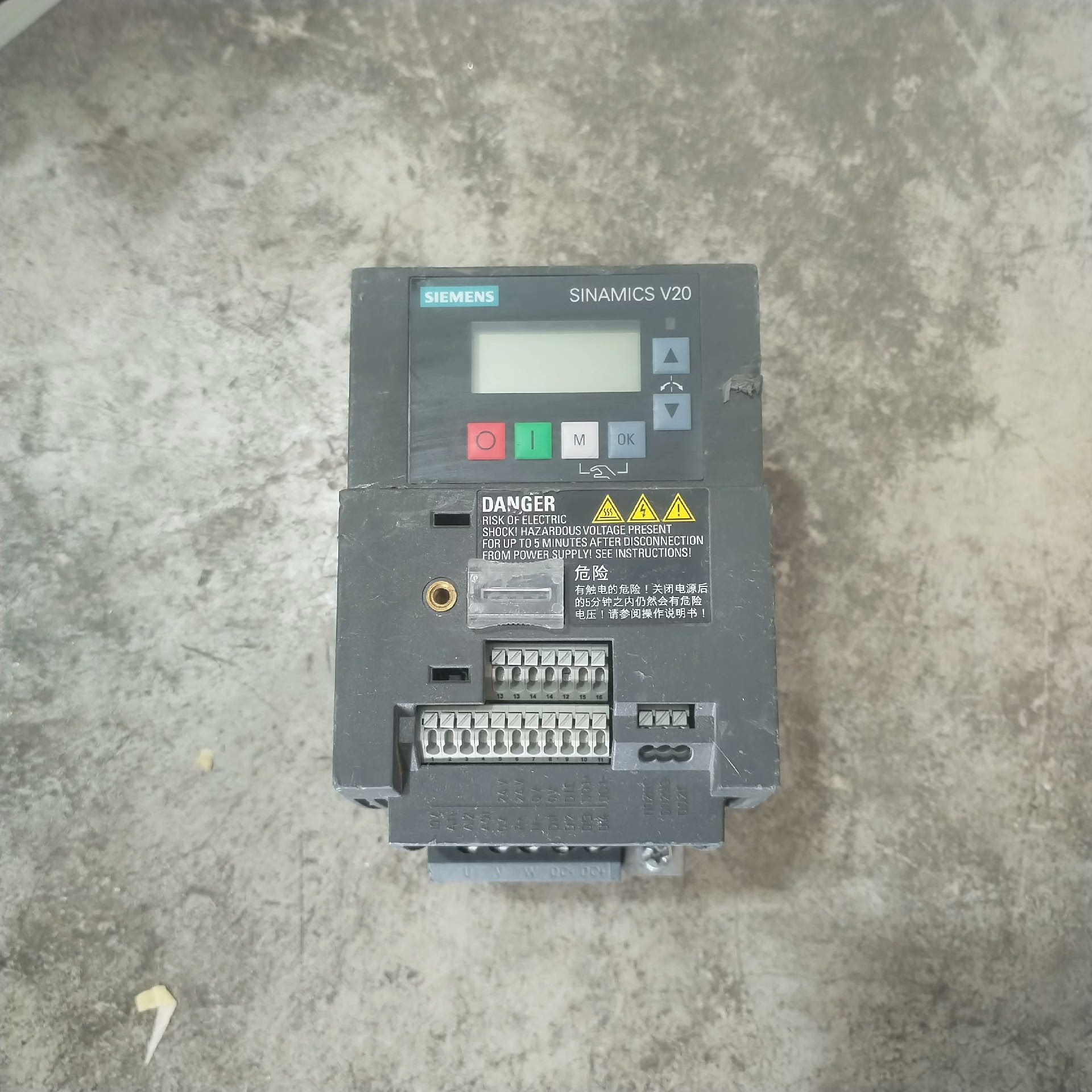 V20变频器，1.5KW，220V，询价
