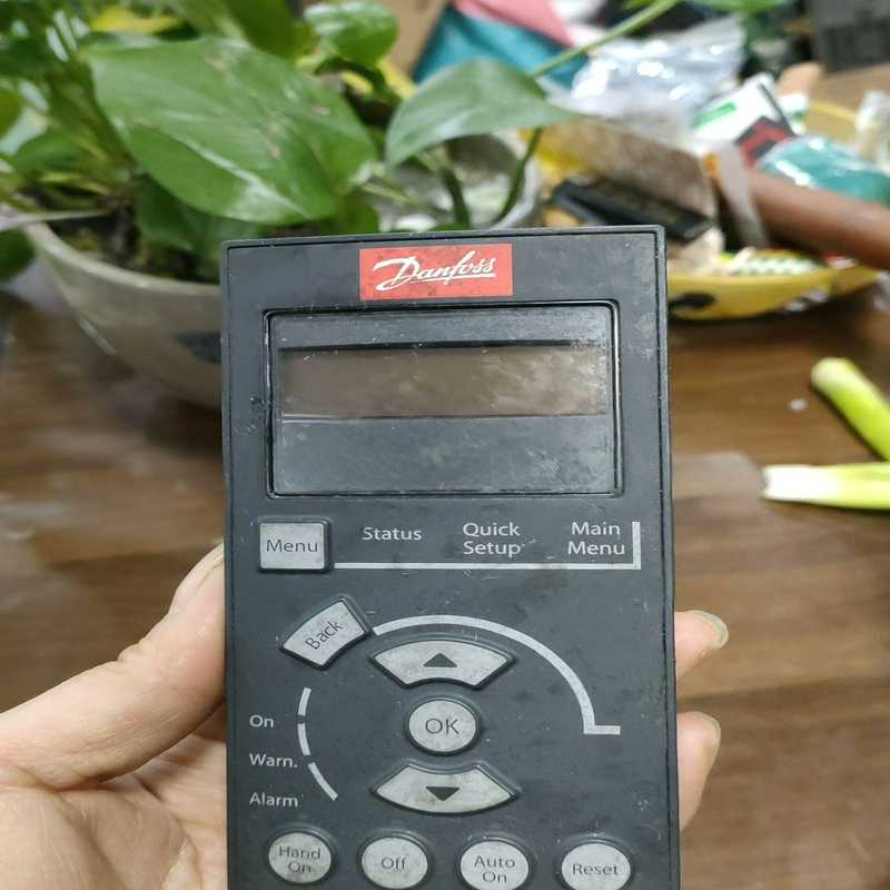 丹佛斯面板LCP 101   LCP 11~询价