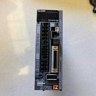三菱驱动器 MR-J4-40A   成色如图 功能正【侨报商行】