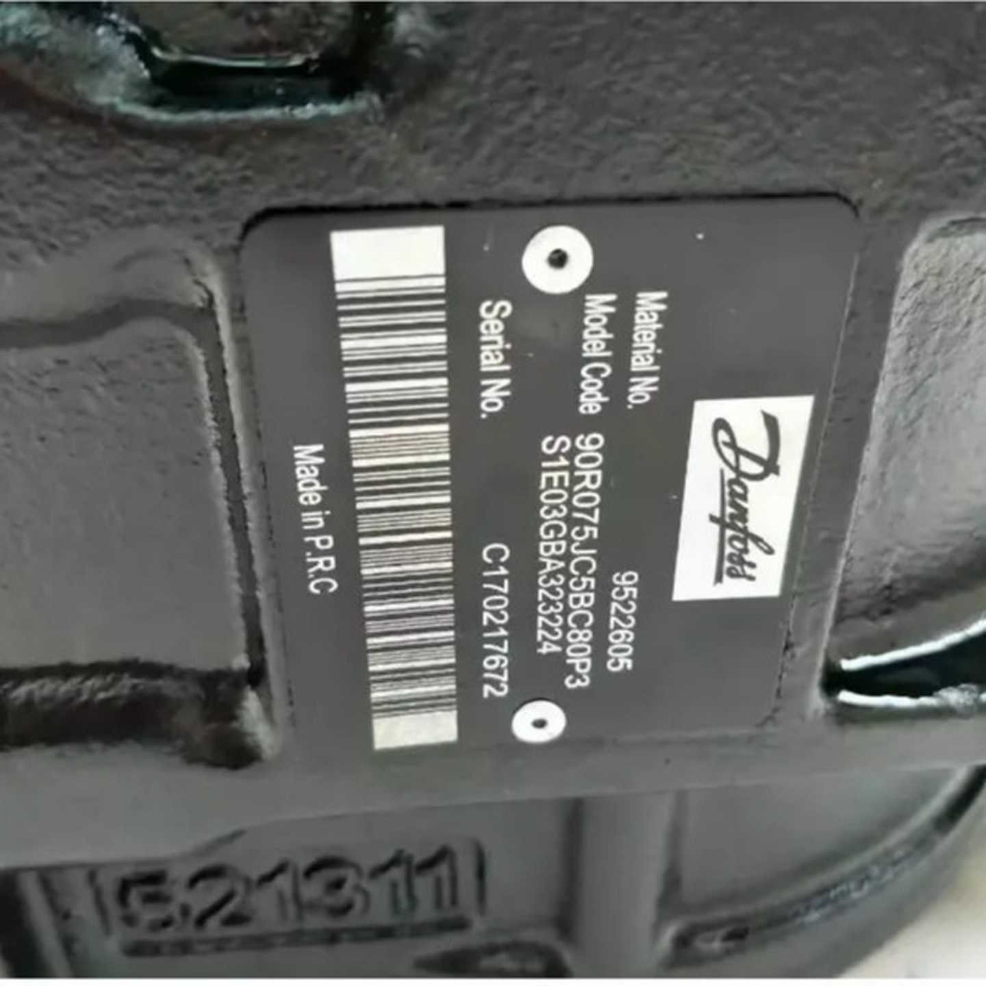 萨奥丹佛斯柱塞泵FRL090Cn2520NNN3S2N2A1NNNNNNNNNN