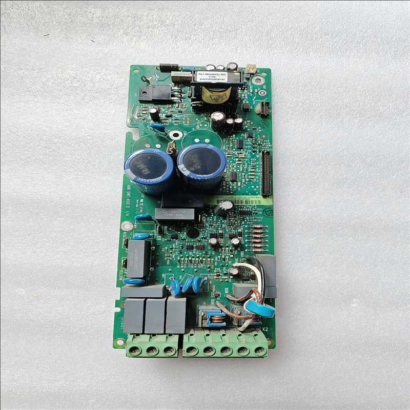 ABB变频器驱动板SINT4110C 实物图功能包好（耶耶电子）