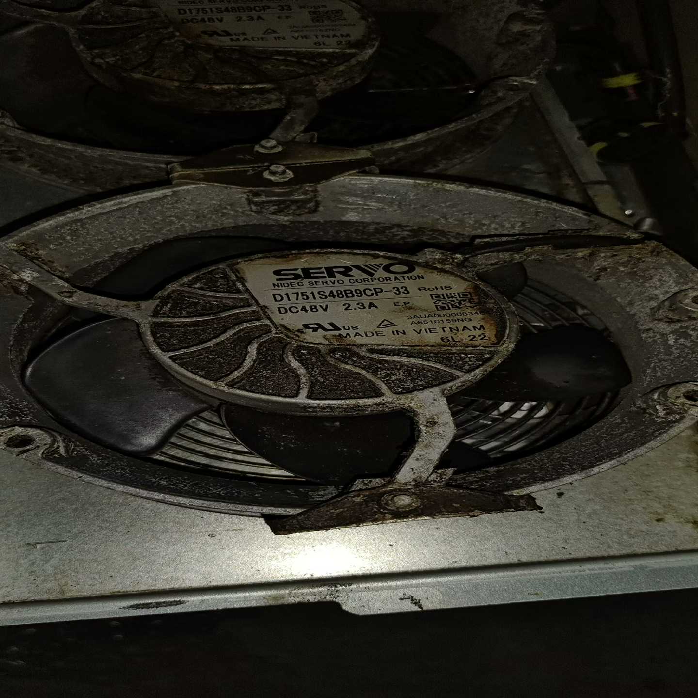 ABB变频器风机D1751S48B9CP-33~议价