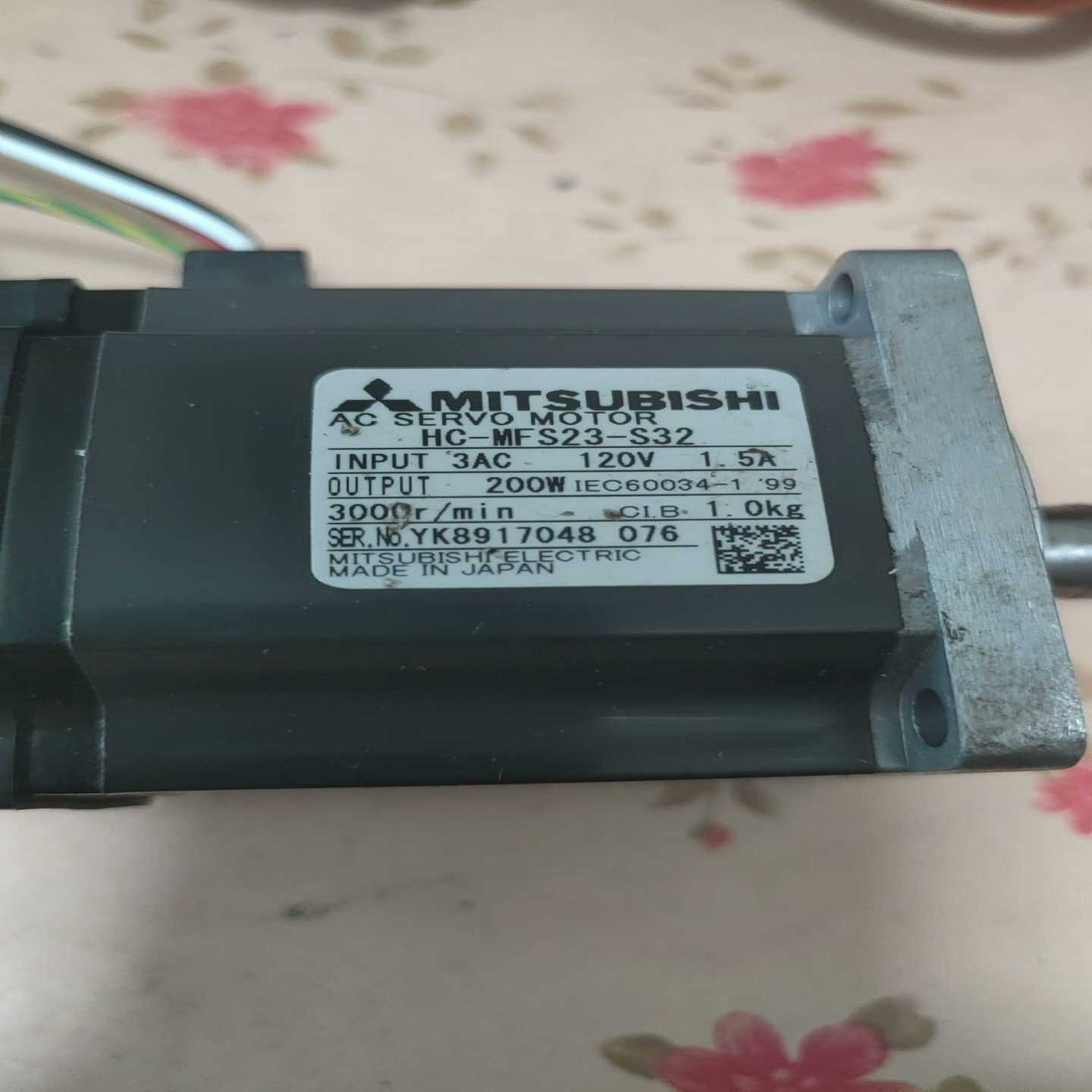 HC-MFS23-S32 三菱伺服电机，件，成色新，实物（地坛设备）