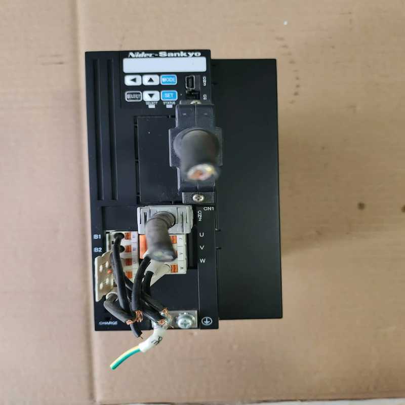 三协驱动器DA24A11,1KW,二手拆机,实物拍摄(崽载电子)