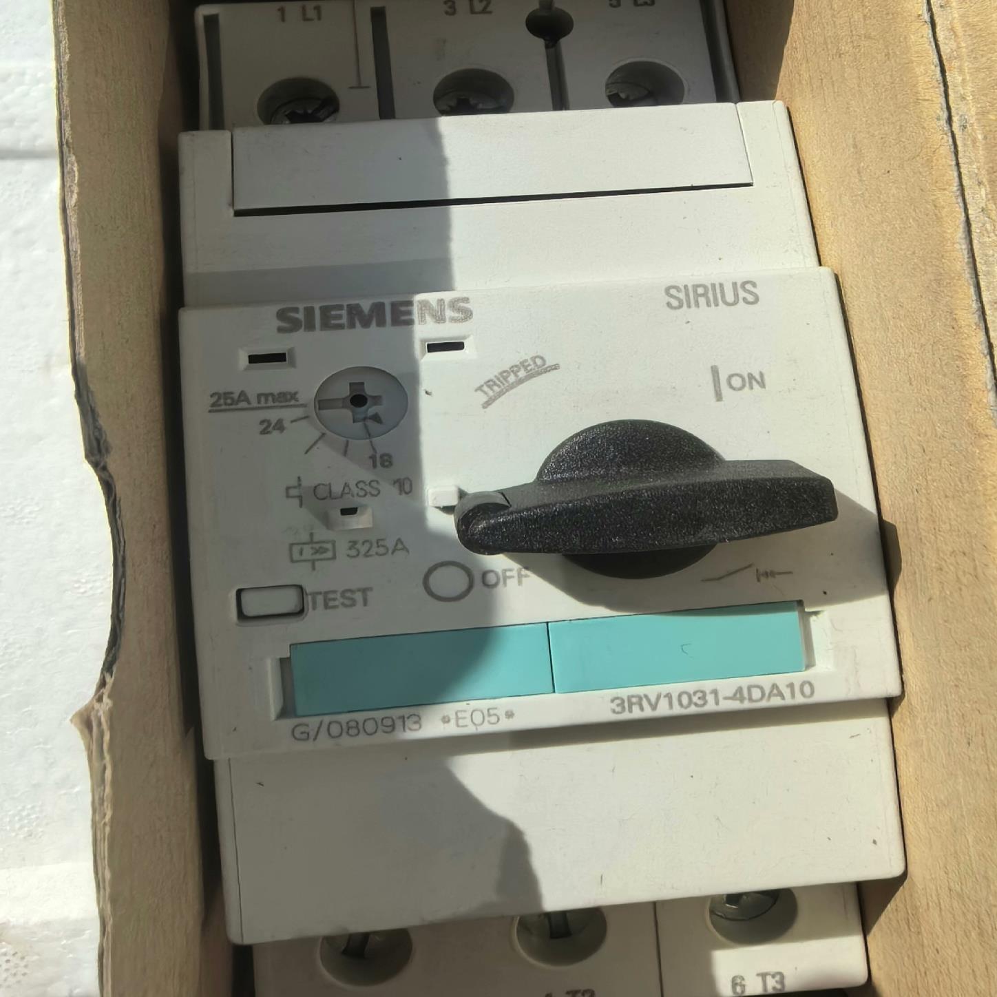 3RV1031-4DA10 SIEMNS马达保护器（基数电子）