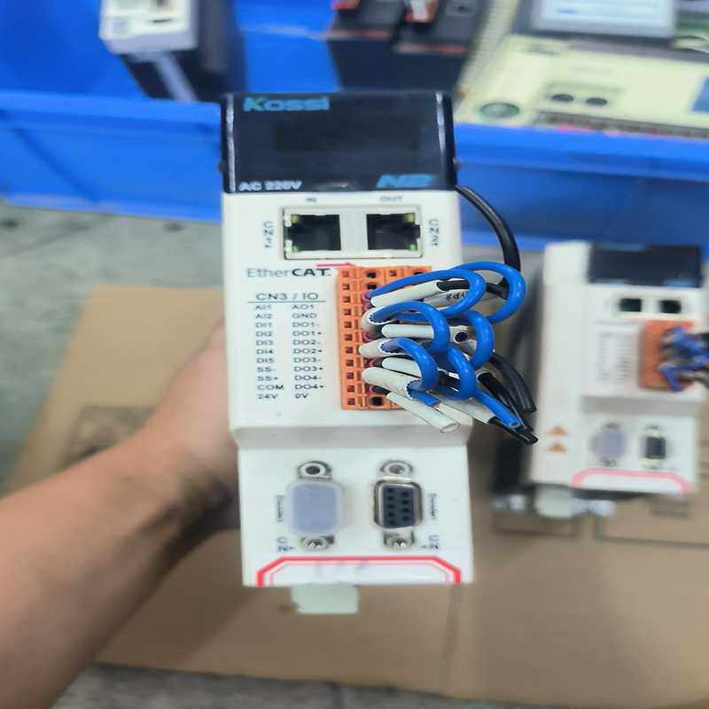 KOSSi科（4.10）驱动器，N2RE-2R8SA-E 拆[浩蓉商户]