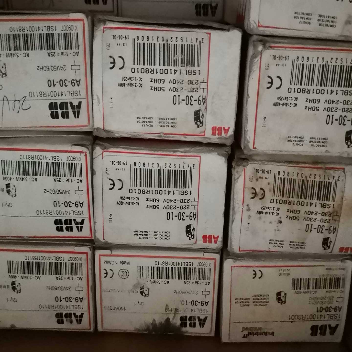 ABB   A9-30-10，带包装~询价