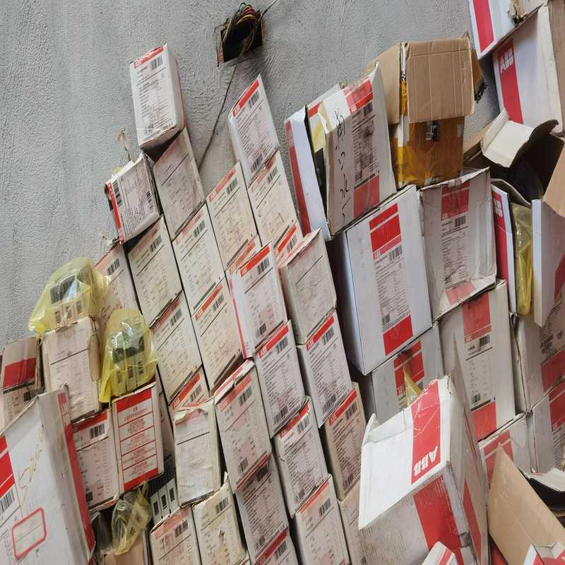 ABB塑壳断路器S1N125,3P，100A.125A 63（耶耶电子）