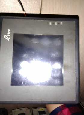 议~步科触摸屏  MT506L