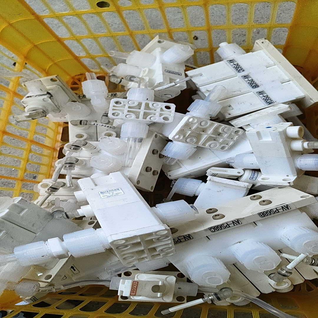 SURPASS隔膜阀SD-2P300P-T2R三通阀--议价商品
