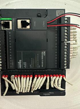 TM221CE24U带2个模块成色嘎嘎新询价