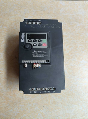 Z2400T-7R5GY-HWH 众辰空压机变频器，一台如图（夫美商行）