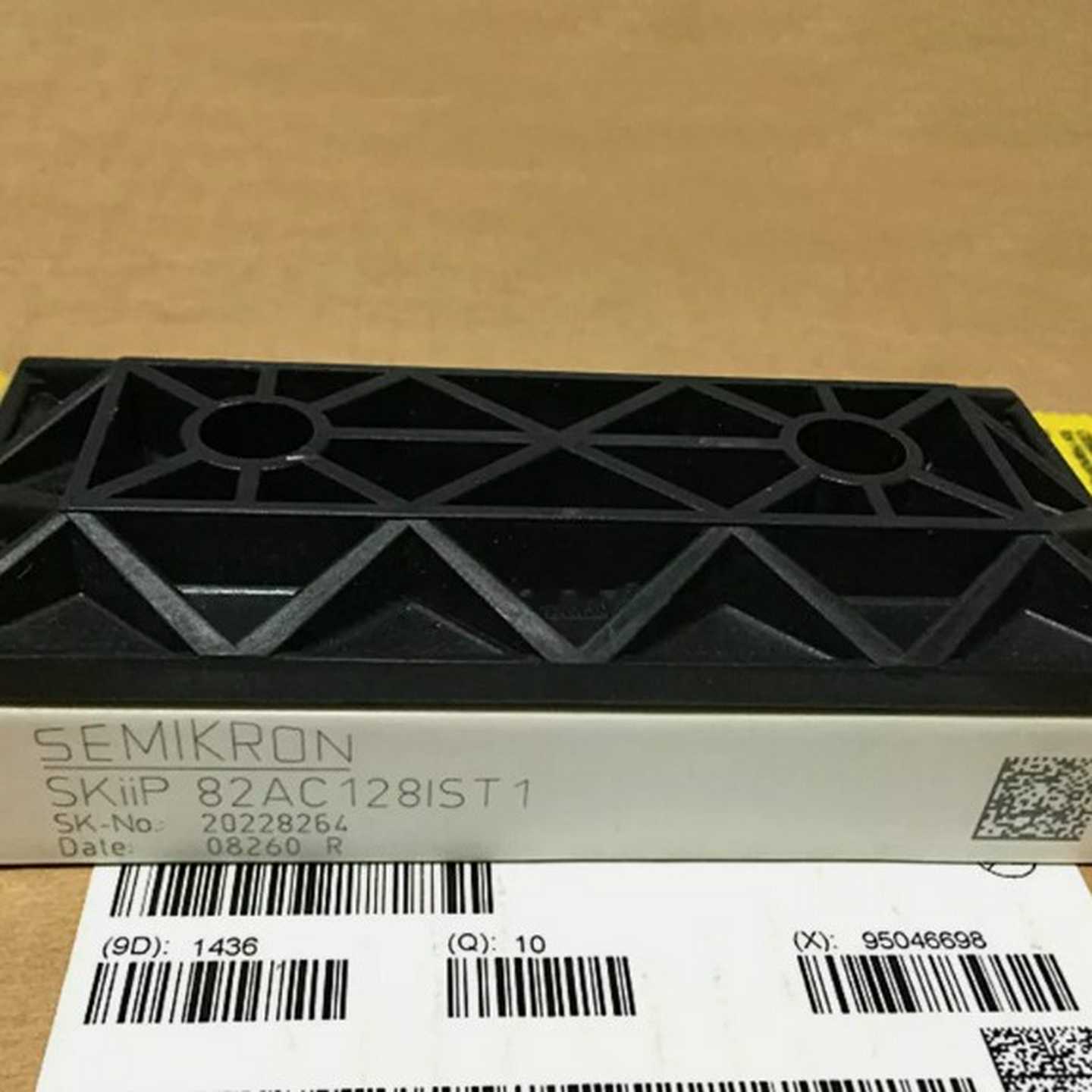 SEMIKRON D SKIIP83ACp128IS T1 控模块 全新正品议