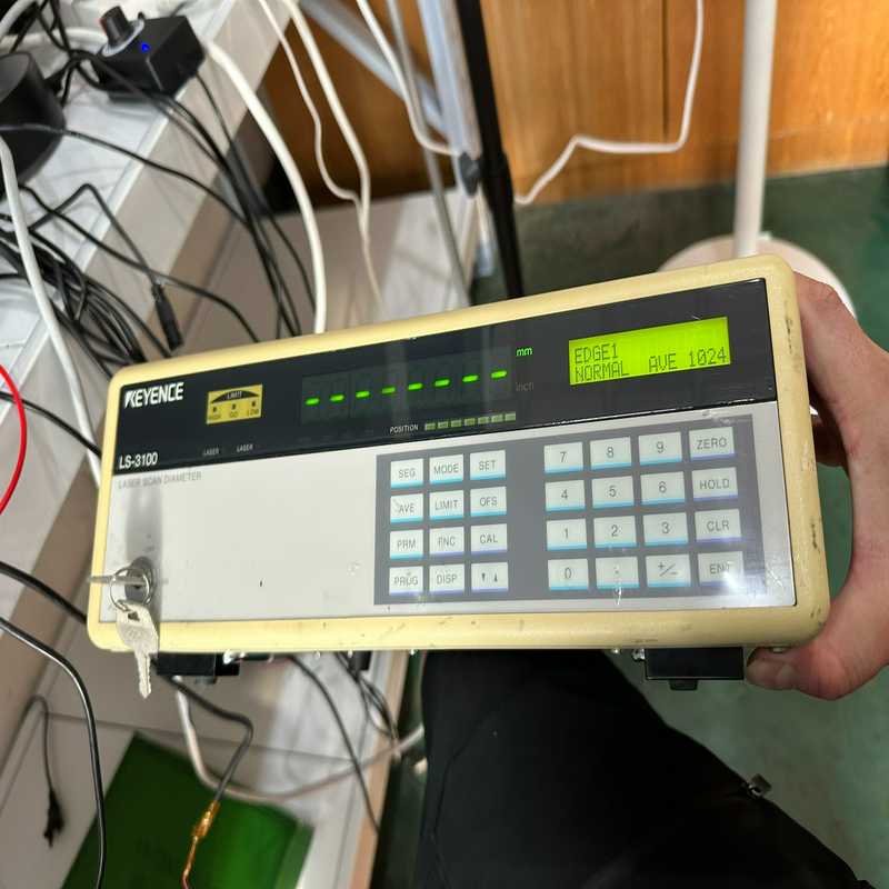 基恩士 LS-3100 LS-3033 激光外径测量仪 公司；议价