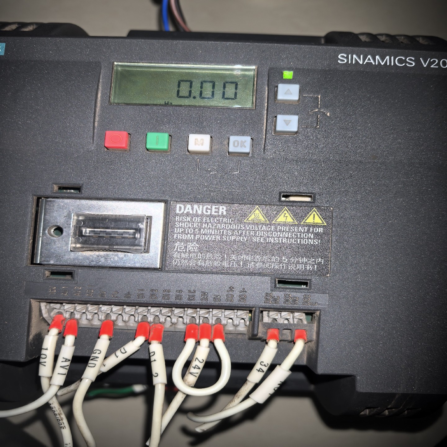 西门子变频器V20   22kw    供电220伏【议价】