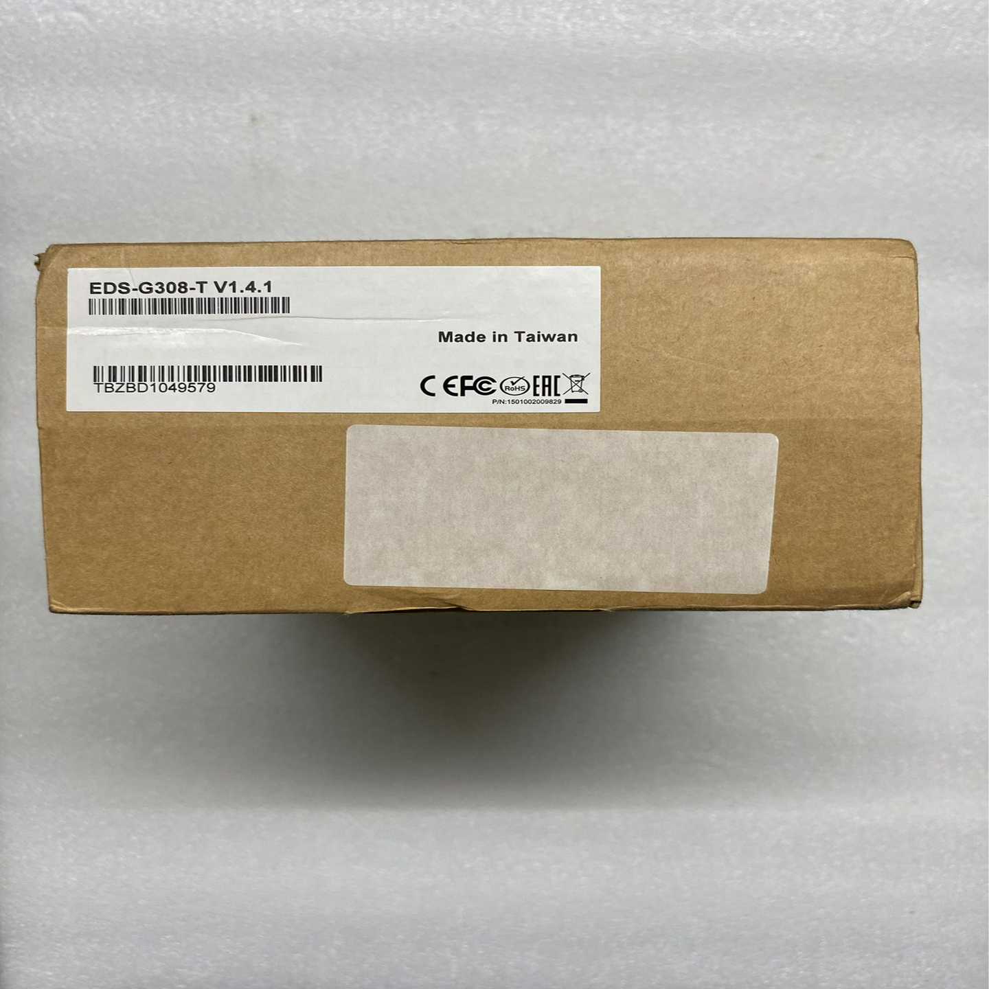 摩莎交换机，型号：EDS-G308-T，聪明型即插即用工业以~询价