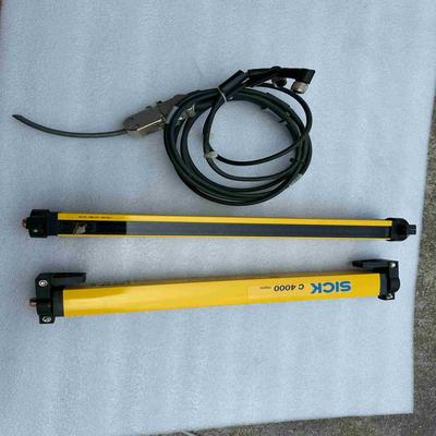 SICK安全光栅C4000 Micr0外观如图所示C41【南风商行】