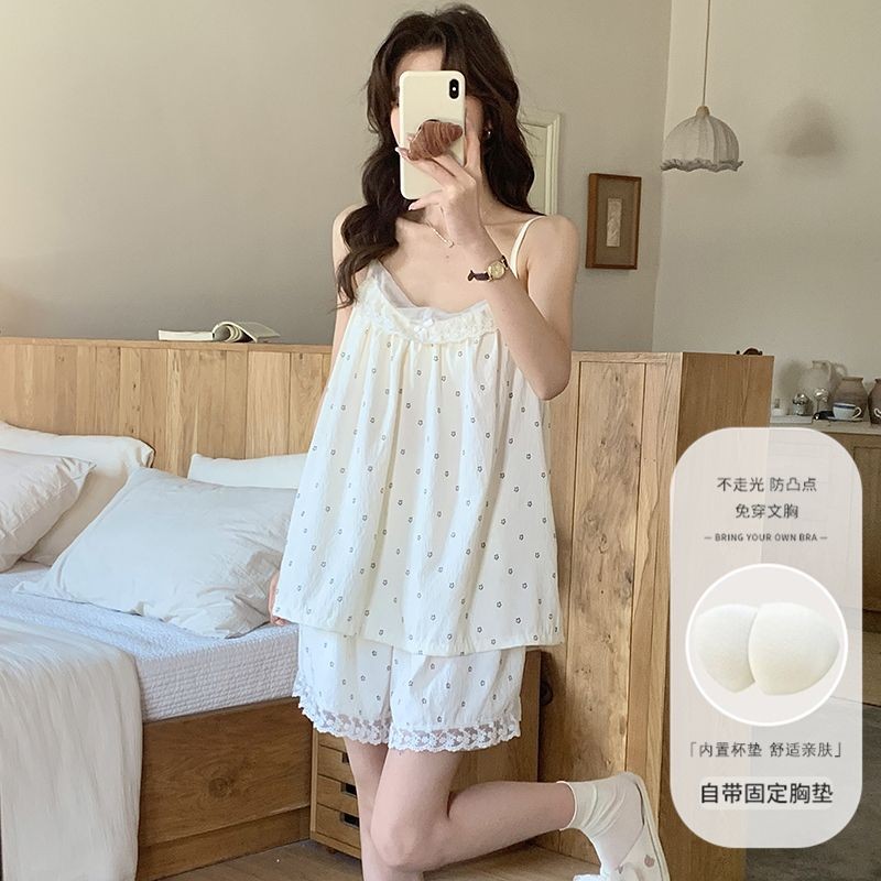 夏季新款睡衣女云朵棉蕾丝v领吊带短裤固定胸垫甜美家居服套装