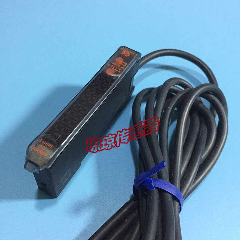 **E3X-DAH11-N  E3X-DAT6-1/S-2OMRON数字光纤放大器*