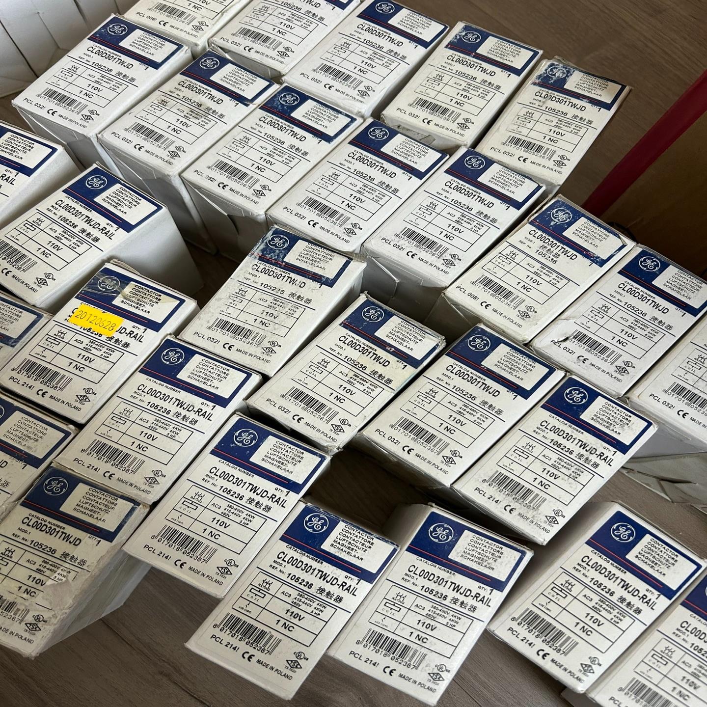 美国GE通用电气接触器 CL00D301T CL00（佳毅工控）