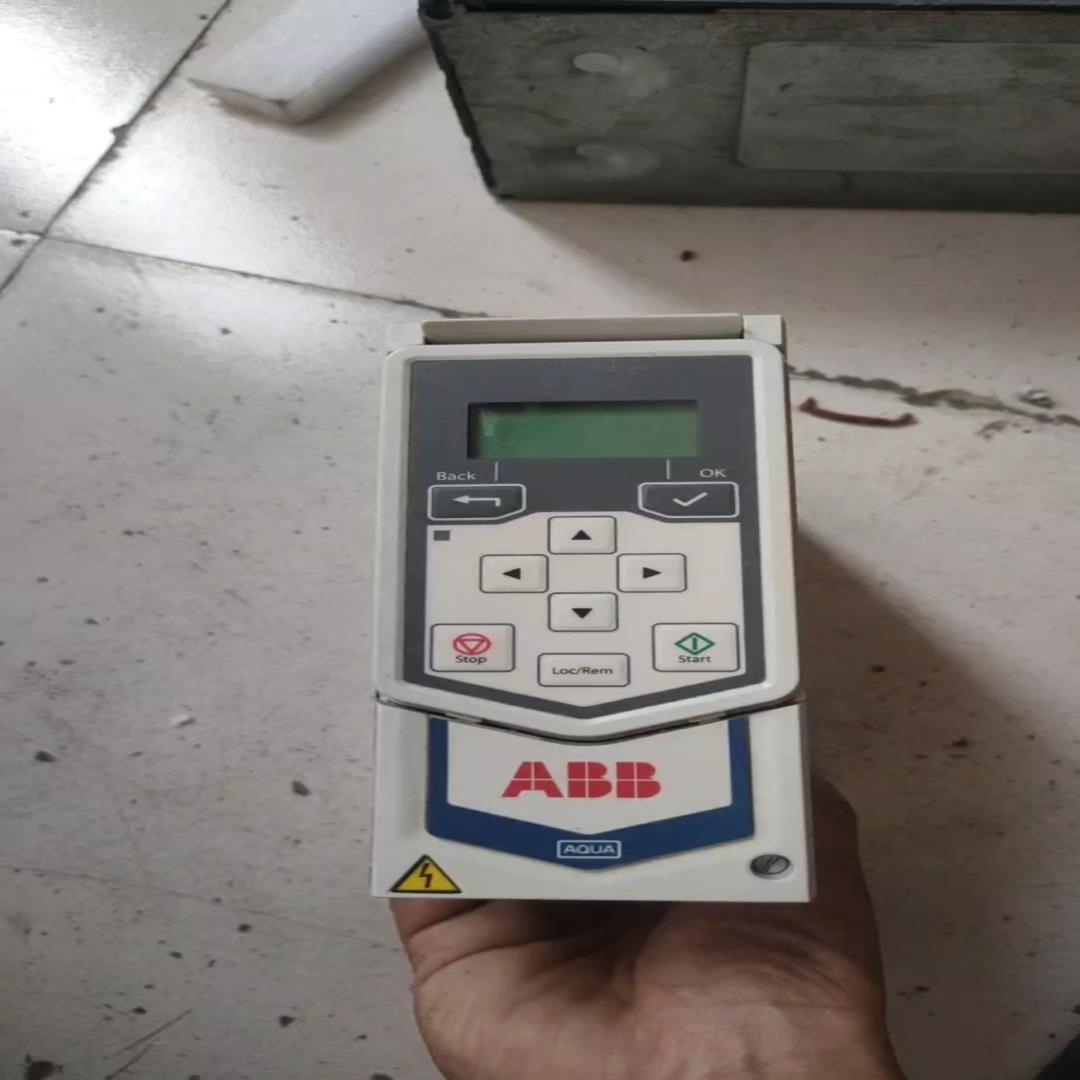 ABB-ACQ531-01-05A6-4变频器一台，成色自定（耶耶电子）